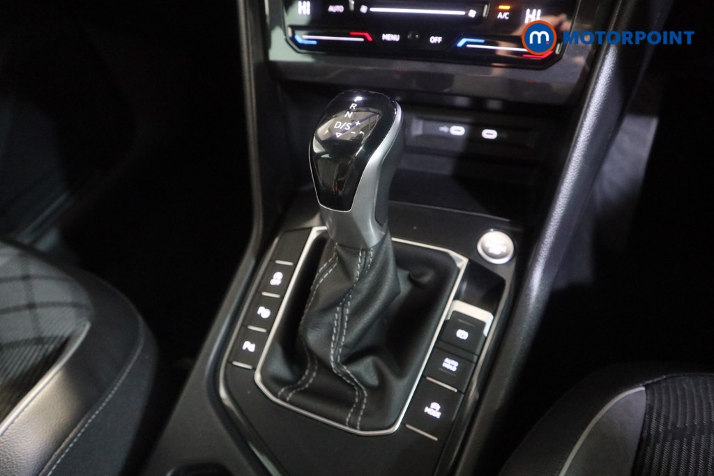 Volkswagen Tiguan R-Line Automatic Diesel SUV - Stock Number (1628542) - 13th supplementary image