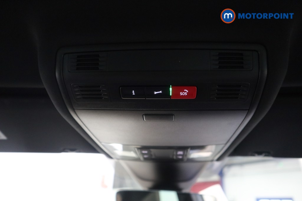 Volkswagen Tiguan R-Line Automatic Diesel SUV - Stock Number (1628542) - 14th supplementary image