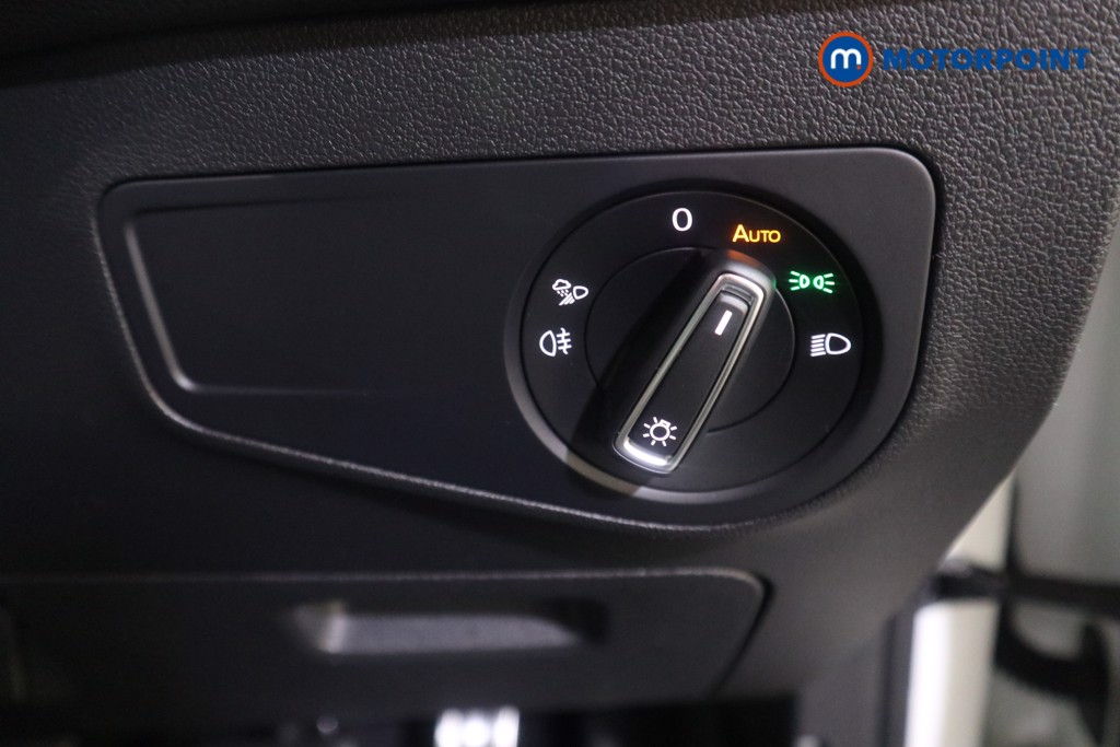 Volkswagen Tiguan R-Line Automatic Diesel SUV - Stock Number (1628542) - 15th supplementary image
