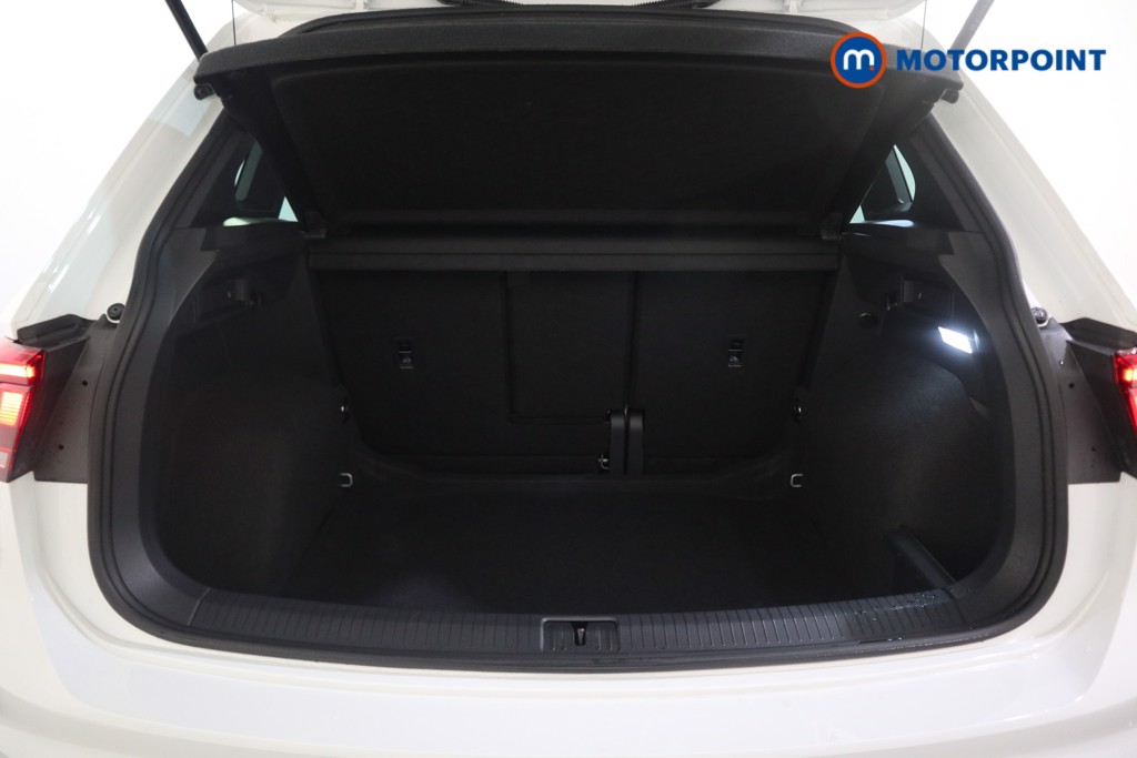 Volkswagen Tiguan R-Line Automatic Diesel SUV - Stock Number (1628542) - 26th supplementary image