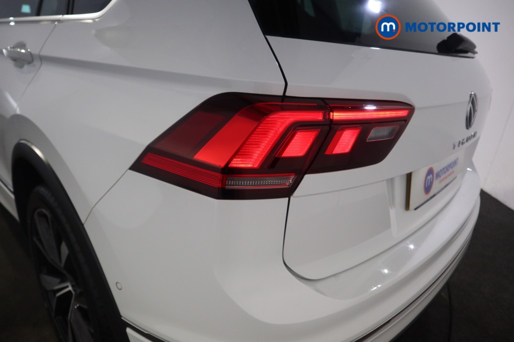 Volkswagen Tiguan R-Line Automatic Diesel SUV - Stock Number (1628542) - 33rd supplementary image