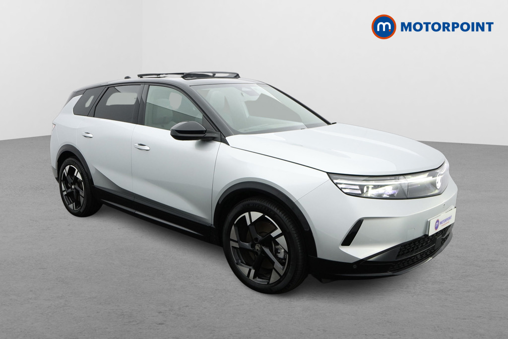 Vauxhall Grandland Ultimate Automatic Electric SUV - Stock Number (1628874) - Drivers side front corner