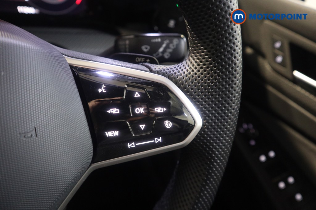 Volkswagen Golf R-Line Automatic Petrol Hatchback - Stock Number (1628949) - 4th supplementary image