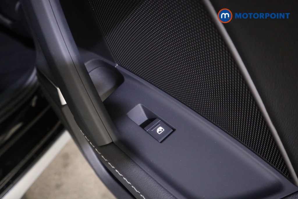 Audi A3 S Line Automatic Petrol Hatchback - Stock Number (1628953) - 22nd supplementary image