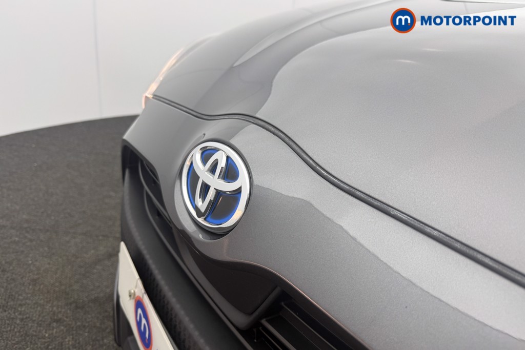 Toyota Yaris Icon Automatic Petrol-Electric Hybrid Hatchback - Stock Number (1629158) - 14th supplementary image