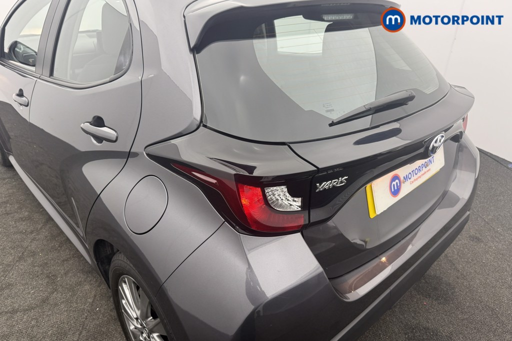 Toyota Yaris Icon Automatic Petrol-Electric Hybrid Hatchback - Stock Number (1629158) - 18th supplementary image