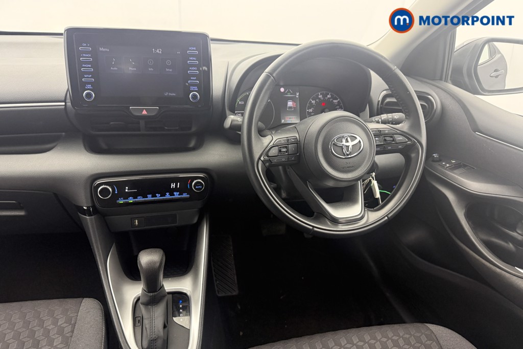 Toyota Yaris Icon Automatic Petrol-Electric Hybrid Hatchback - Stock Number (1629158) - 1st supplementary image