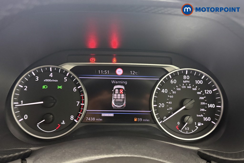 Nissan Juke N-Connecta Manual Petrol SUV - Stock Number (1629360) - 4th supplementary image