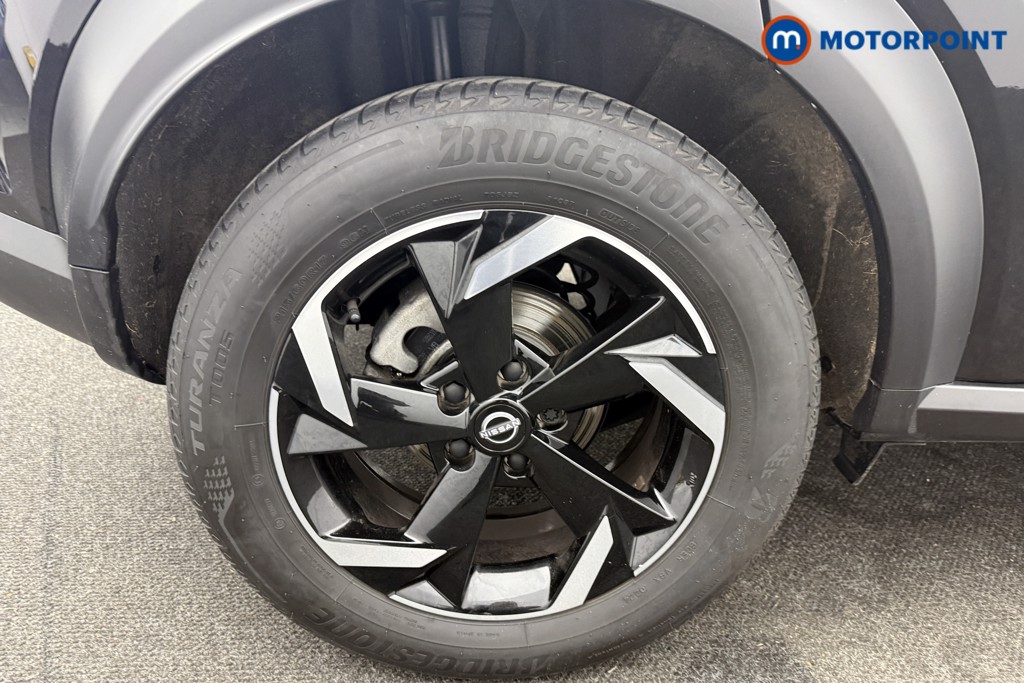 Nissan Juke N-Connecta Manual Petrol SUV - Stock Number (1629360) - 31st supplementary image