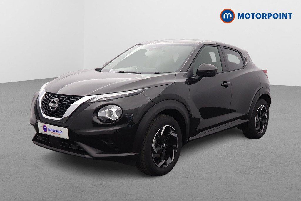 Nissan Juke N-Connecta Manual Petrol SUV - Stock Number (1629360) - Passenger side front corner