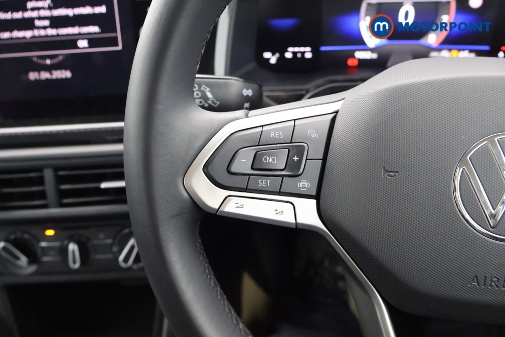 Volkswagen Polo Life Manual Petrol Hatchback - Stock Number (1629380) - 2nd supplementary image