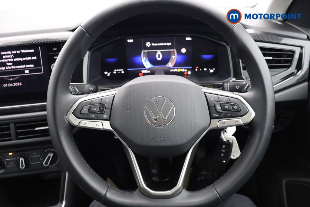 Volkswagen Polo Life Manual Petrol Hatchback - Stock Number (1629380) - 1st supplementary image