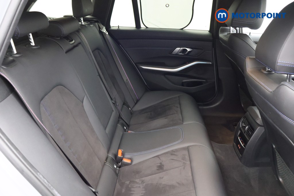 BMW 3 Series M Sport Automatic Petrol Plug-In Hybrid Estate - Stock Number (1629415) - 15th supplementary image