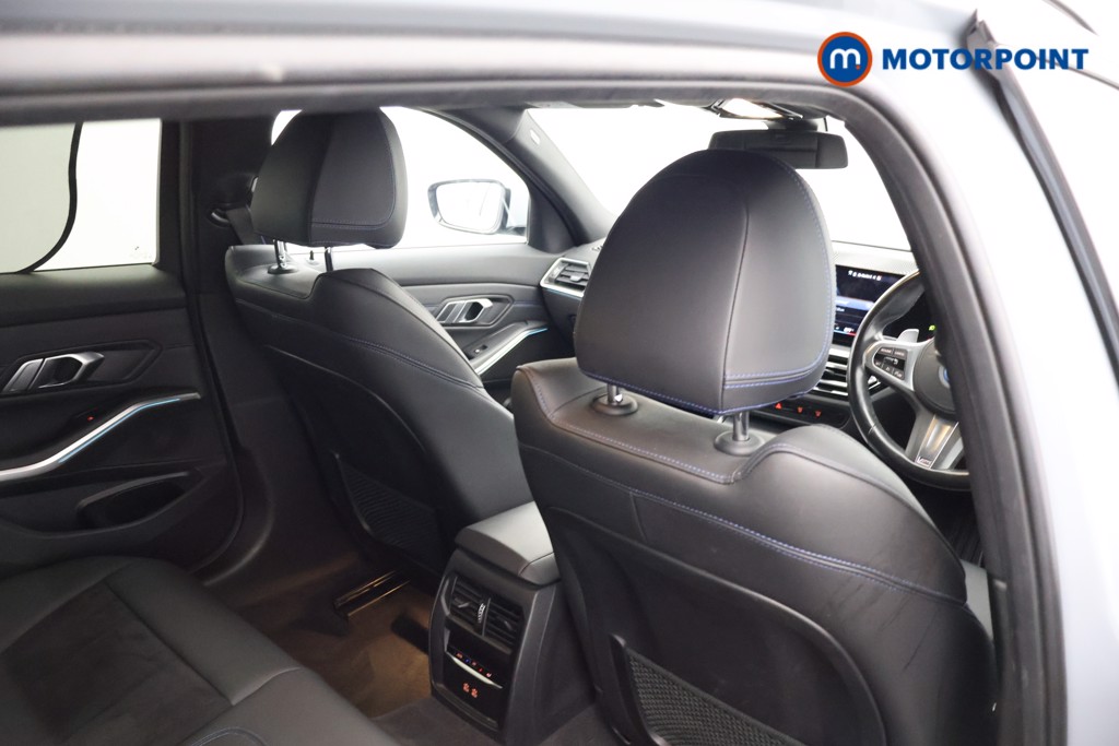 BMW 3 Series M Sport Automatic Petrol Plug-In Hybrid Estate - Stock Number (1629415) - 16th supplementary image