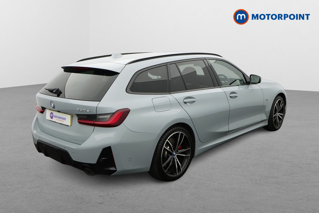 BMW 3 Series M Sport Automatic Petrol Plug-In Hybrid Estate - Stock Number (1629415) - Drivers side rear corner