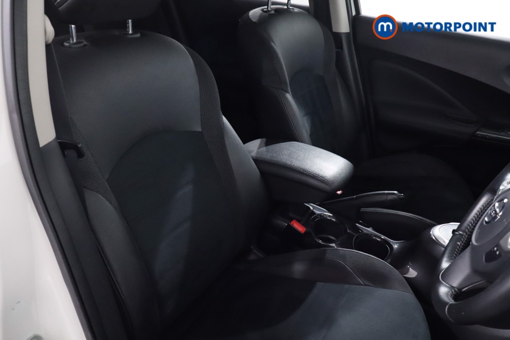 Nissan Juke Bose Personal Edition Automatic Petrol SUV - Stock Number (1629752) - 23rd supplementary image