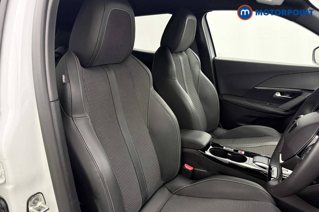 Peugeot 2008 GT Automatic Petrol SUV - Stock Number (1630000) - 14th supplementary image