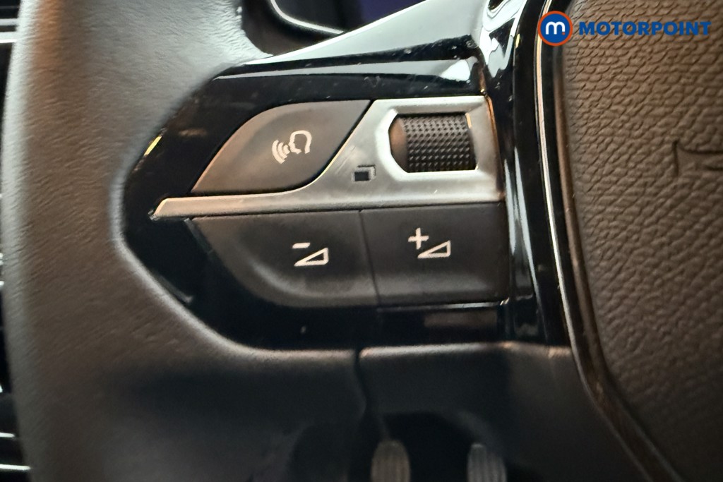 Peugeot 208 Allure Manual Petrol Hatchback - Stock Number (1630122) - 3rd supplementary image