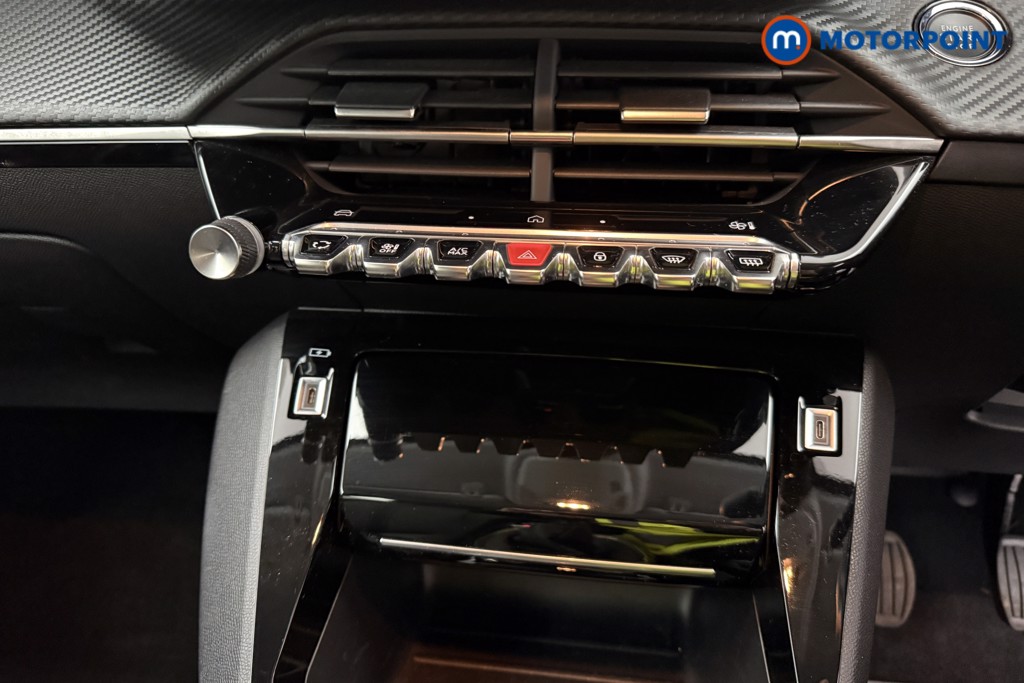 Peugeot 208 Allure Manual Petrol Hatchback - Stock Number (1630122) - 10th supplementary image