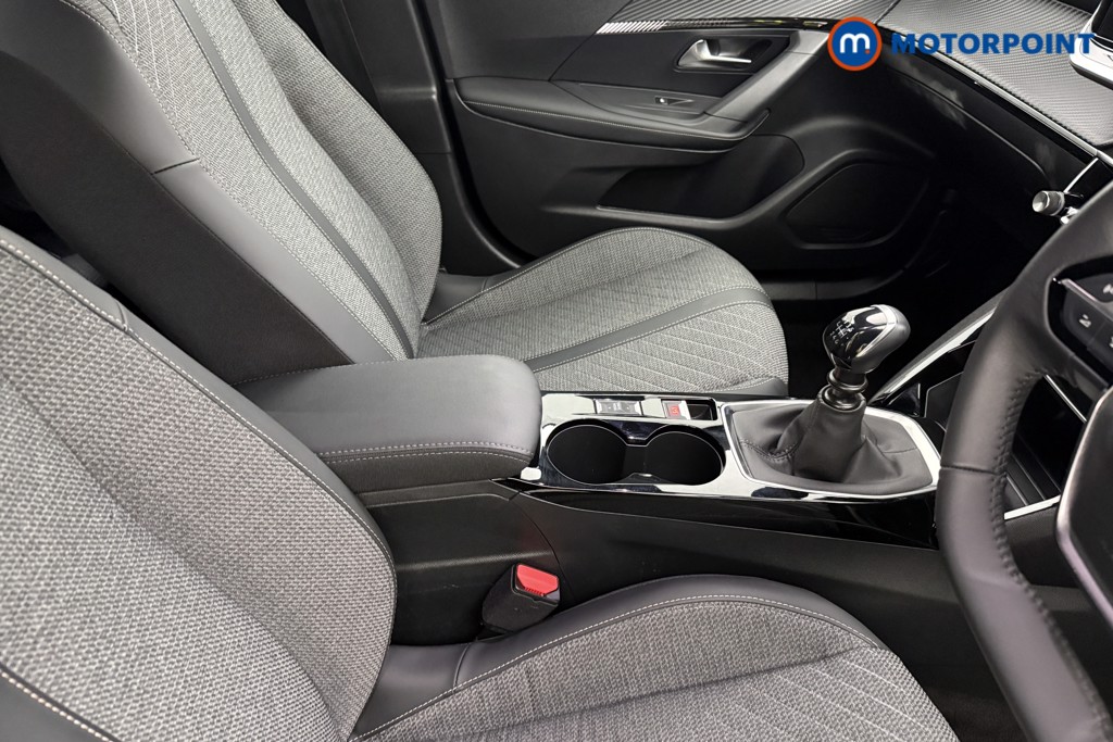 Peugeot 2008 Allure Manual Petrol SUV - Stock Number (1630156) - 13th supplementary image