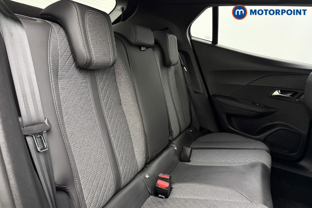 Peugeot 2008 Allure Manual Petrol SUV - Stock Number (1630156) - 19th supplementary image