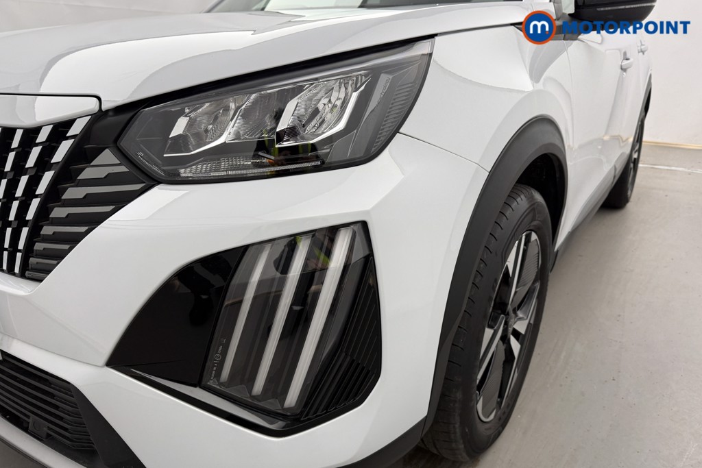 Peugeot 2008 Allure Manual Petrol SUV - Stock Number (1630156) - 23rd supplementary image