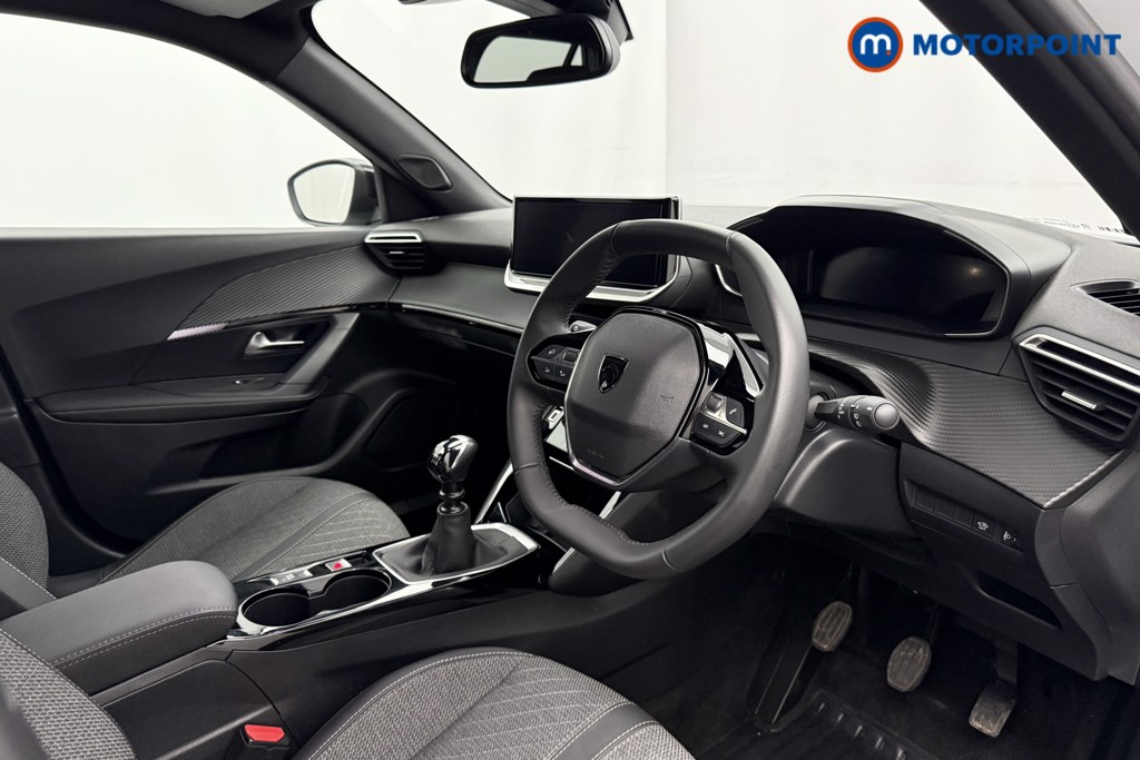 Peugeot 2008 Allure Manual Petrol SUV - Stock Number (1630156) - 1st supplementary image