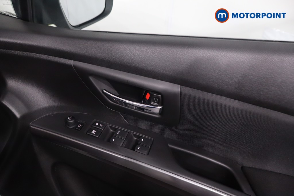Suzuki S-Cross Motion Automatic Petrol-Electric Hybrid SUV - Stock Number (1630703) - 22nd supplementary image
