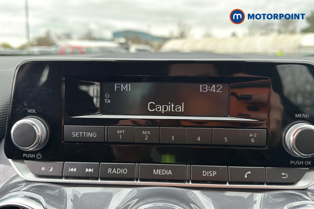 Nissan Juke Visia Manual Petrol SUV - Stock Number (1630730) - 8th supplementary image