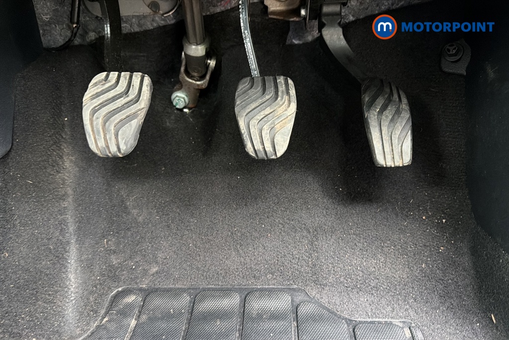 Nissan Juke Visia Manual Petrol SUV - Stock Number (1630730) - 24th supplementary image