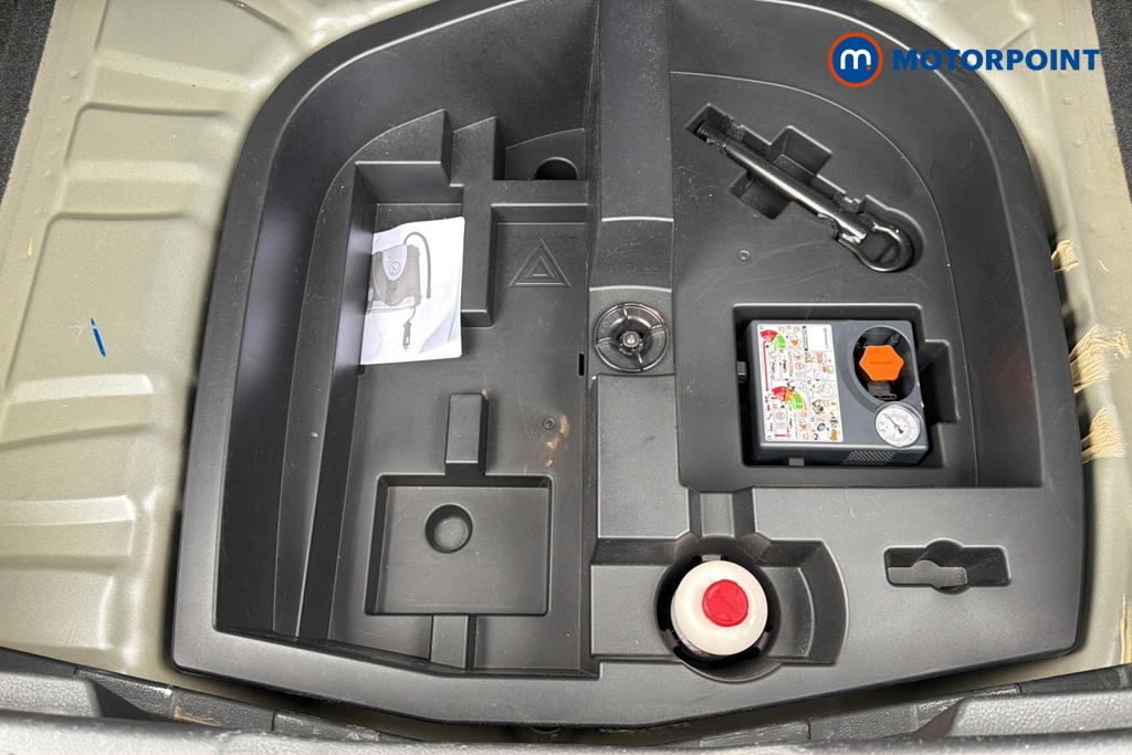 Nissan Juke Visia Manual Petrol SUV - Stock Number (1630730) - 33rd supplementary image