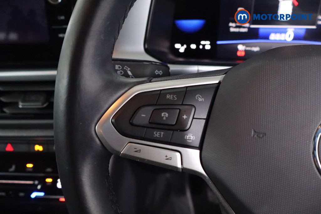 Volkswagen T-Roc Life Manual Petrol SUV - Stock Number (1630845) - 7th supplementary image