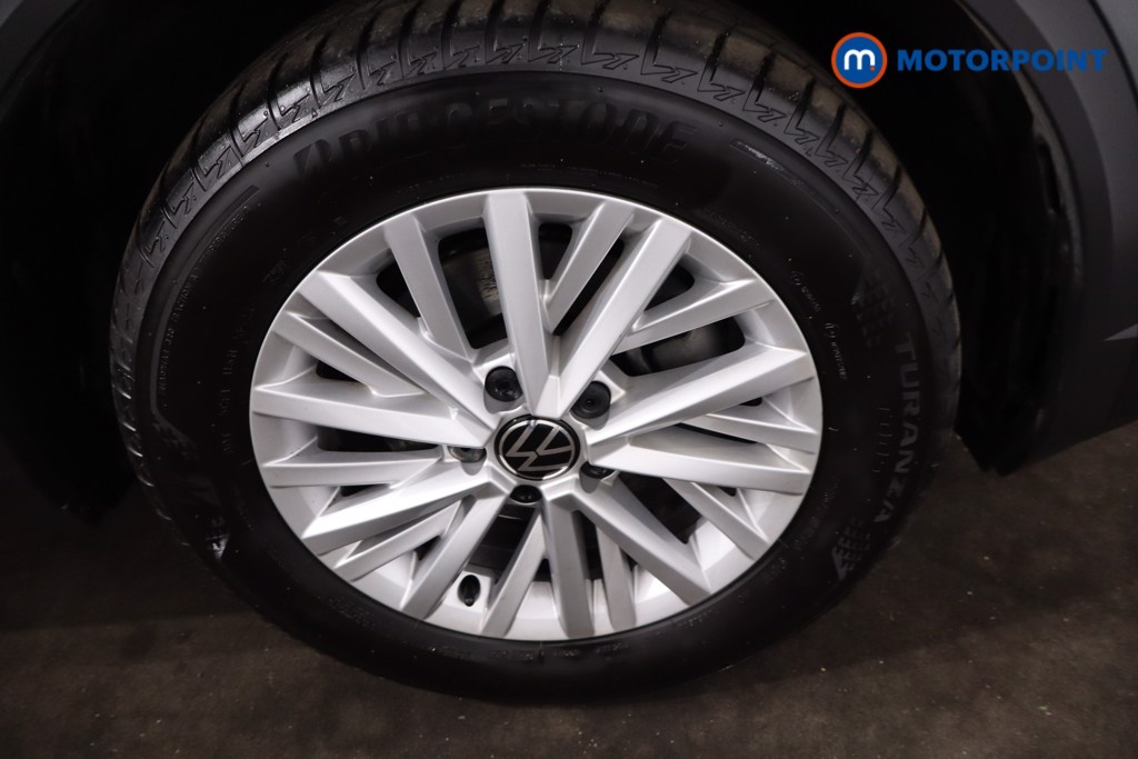 Volkswagen T-Roc Life Manual Petrol SUV - Stock Number (1630845) - 10th supplementary image