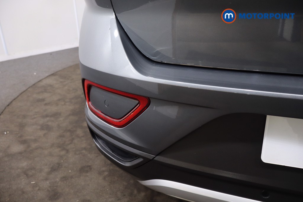 Volkswagen T-Roc Life Manual Petrol SUV - Stock Number (1630845) - 36th supplementary image