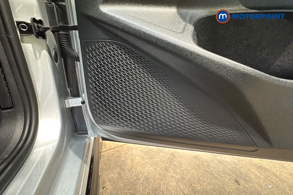 Volkswagen Golf R-Line Automatic Petrol Hatchback - Stock Number (1630849) - 21st supplementary image