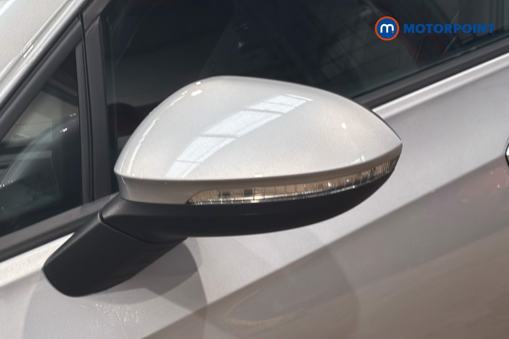 Volkswagen Golf R-Line Automatic Petrol Hatchback - Stock Number (1630849) - 43rd supplementary image