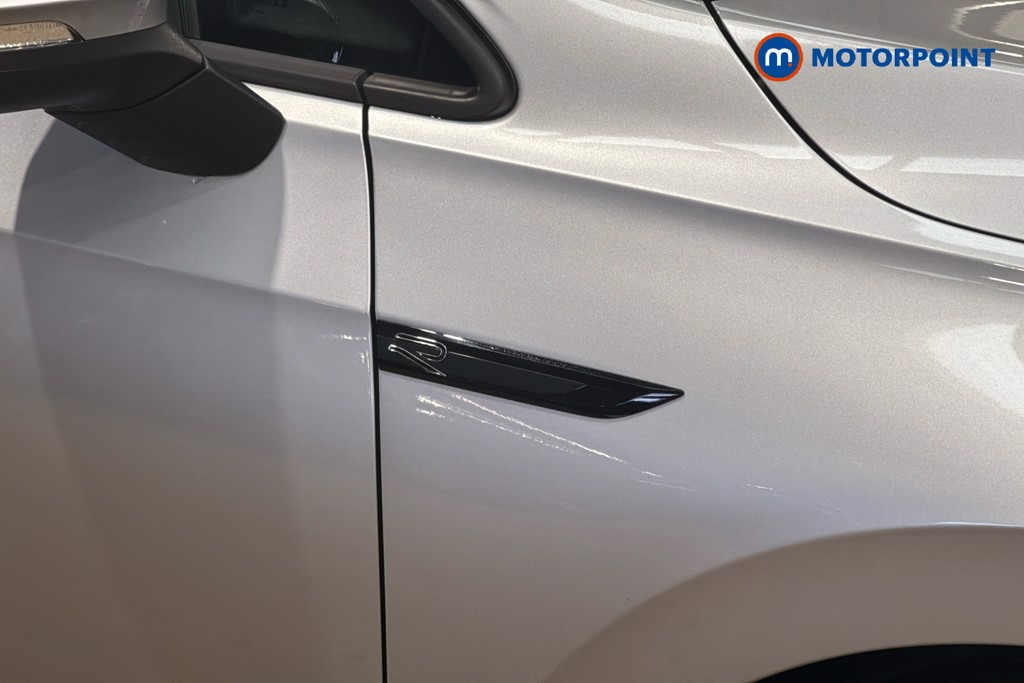 Volkswagen Golf R-Line Automatic Petrol Hatchback - Stock Number (1630849) - 46th supplementary image