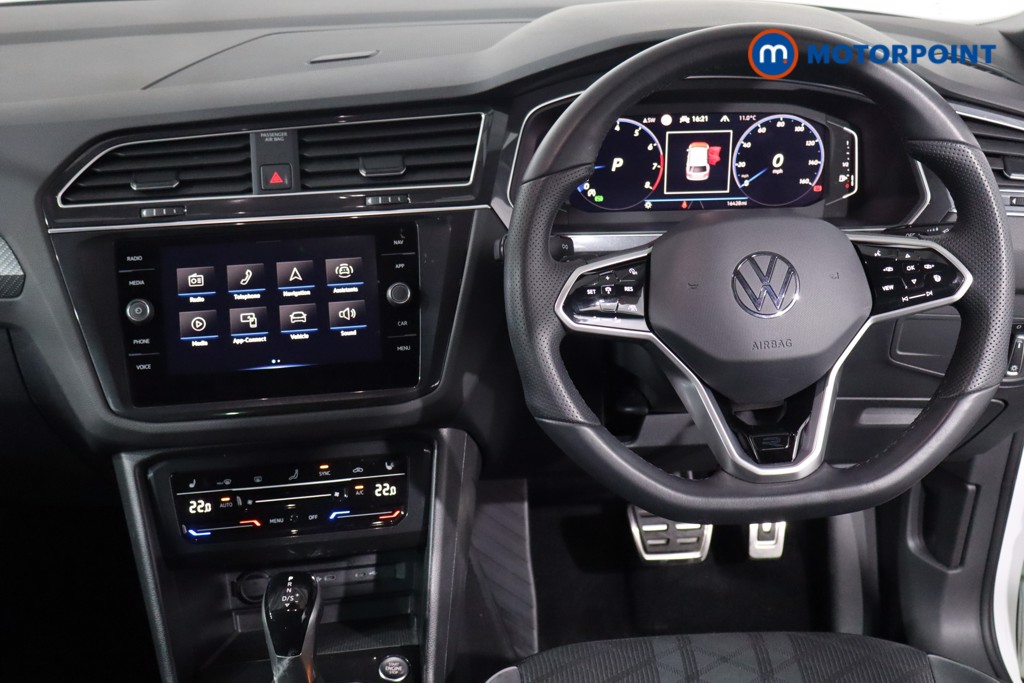 Volkswagen Tiguan R-Line Edition Automatic Petrol SUV - Stock Number (1630928) - 3rd supplementary image