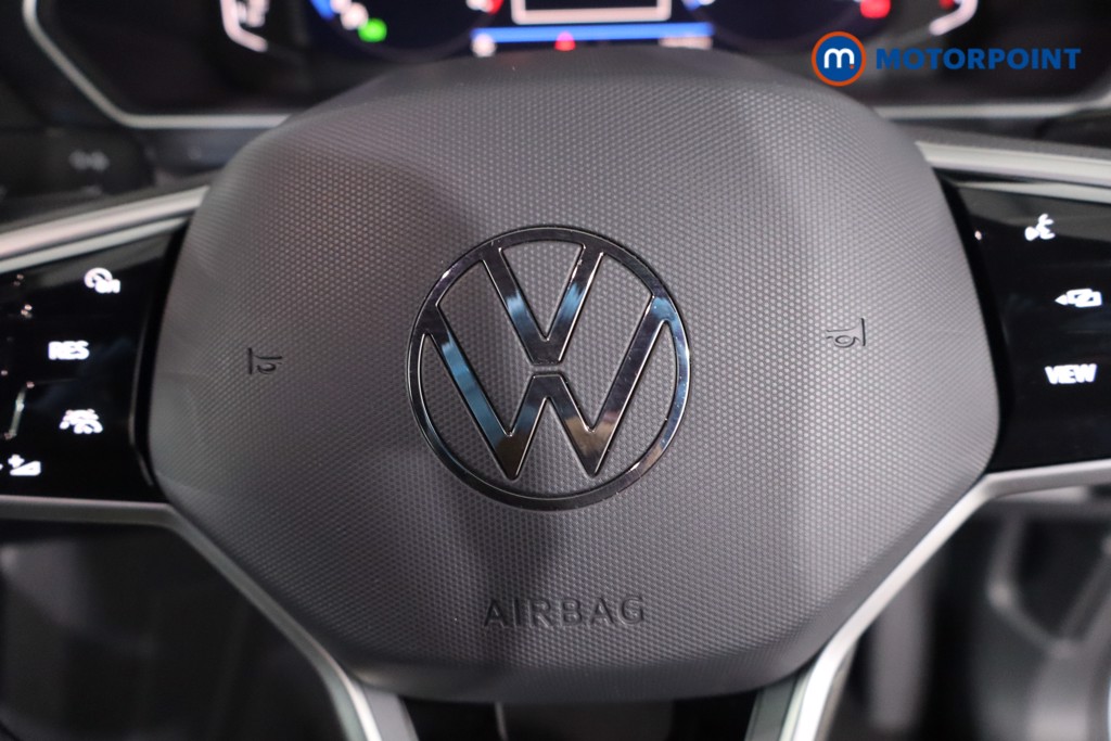Volkswagen Tiguan R-Line Edition Automatic Petrol SUV - Stock Number (1630928) - 13th supplementary image