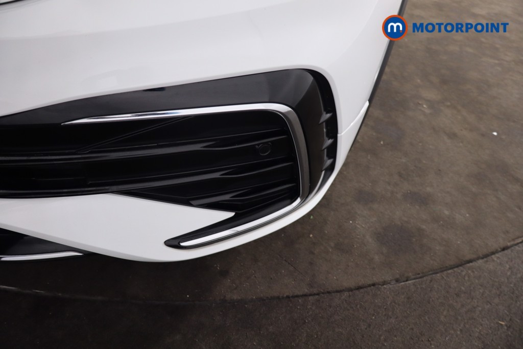 Volkswagen Tiguan R-Line Edition Automatic Petrol SUV - Stock Number (1630928) - 38th supplementary image