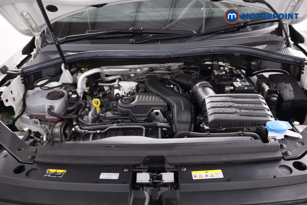 Volkswagen Tiguan R-Line Edition Automatic Petrol SUV - Stock Number (1630928) - 39th supplementary image