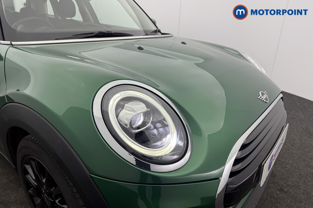 Mini Hatchback Cooper Classic Manual Petrol Hatchback - Stock Number (1631043) - 15th supplementary image