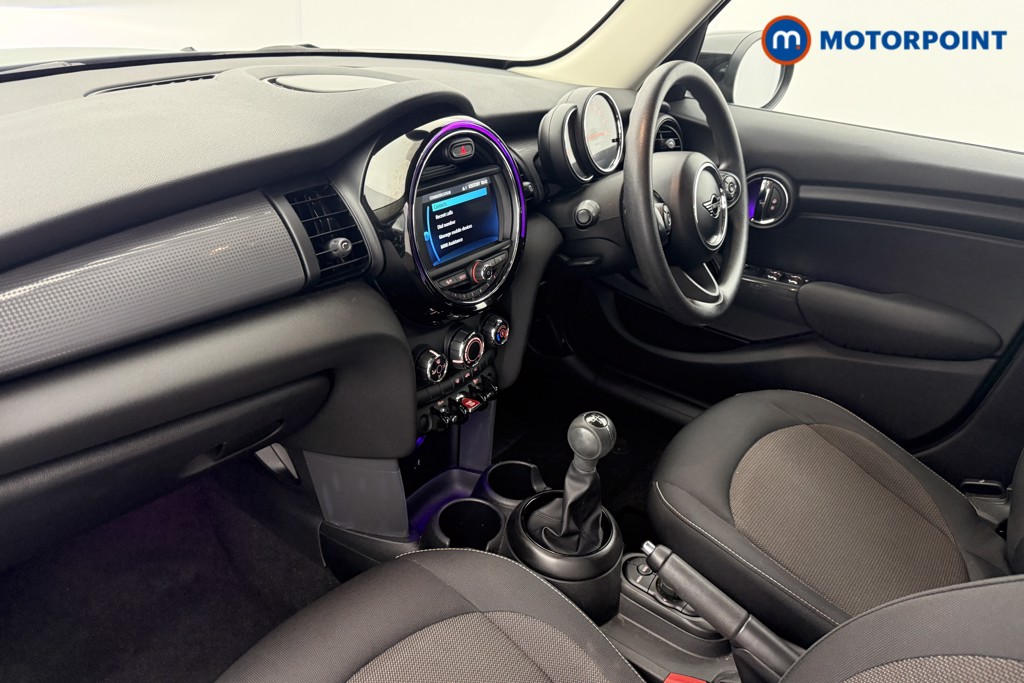 Mini Hatchback Cooper Classic Manual Petrol Hatchback - Stock Number (1631043) - 18th supplementary image