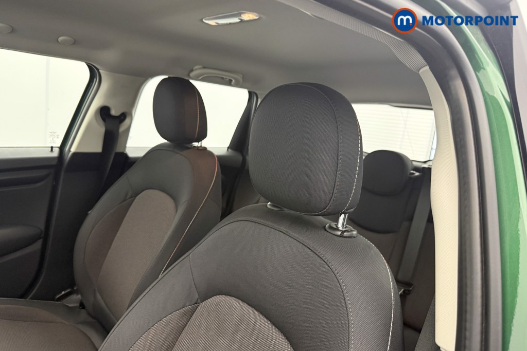 Mini Hatchback Cooper Classic Manual Petrol Hatchback - Stock Number (1631043) - 19th supplementary image