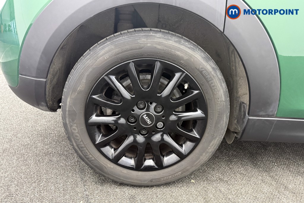 Mini Hatchback Cooper Classic Manual Petrol Hatchback - Stock Number (1631043) - 29th supplementary image