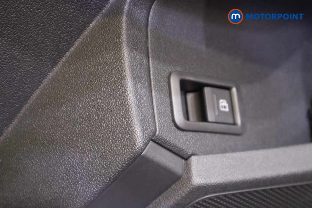 Audi A3 S Line Automatic Petrol Plug-In Hybrid Hatchback - Stock Number (1631196) - 19th supplementary image