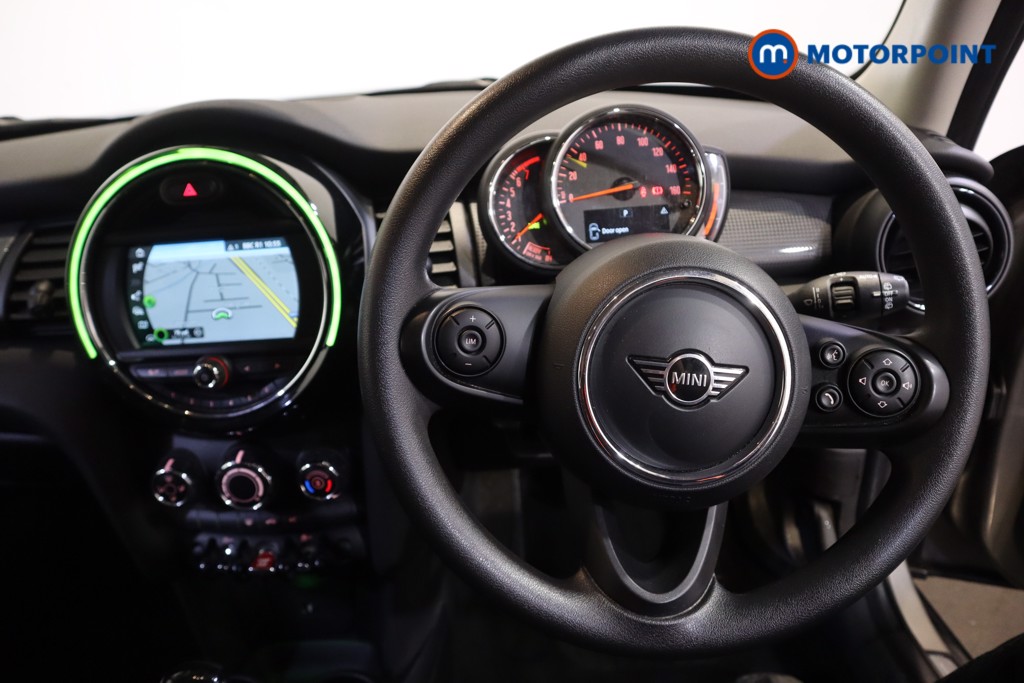 Mini Hatchback Cooper Classic Automatic Petrol Hatchback - Stock Number (1631478) - 8th supplementary image