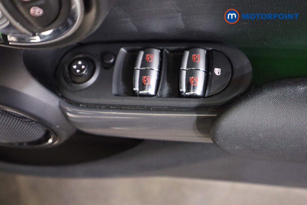 Mini Hatchback Cooper Classic Automatic Petrol Hatchback - Stock Number (1631478) - 15th supplementary image