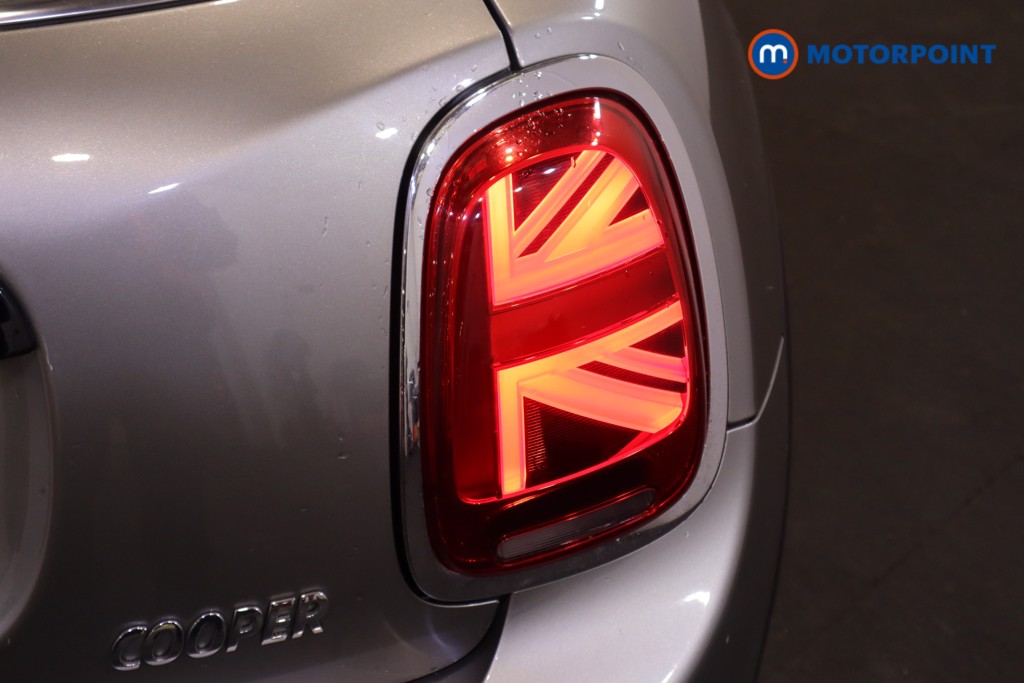 Mini Hatchback Cooper Classic Automatic Petrol Hatchback - Stock Number (1631478) - 22nd supplementary image