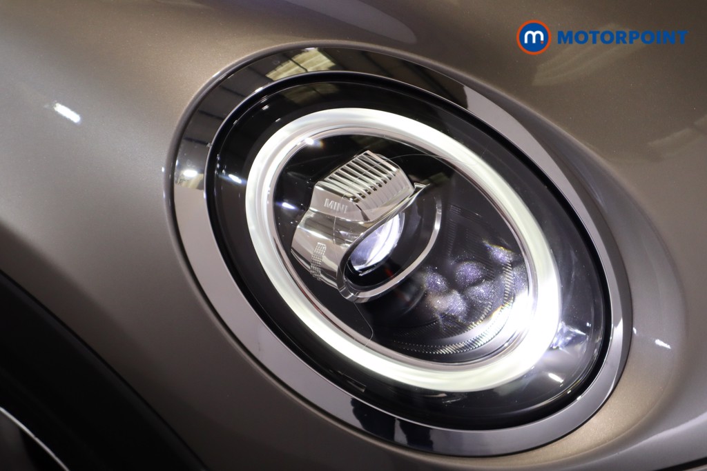 Mini Hatchback Cooper Classic Automatic Petrol Hatchback - Stock Number (1631478) - 27th supplementary image